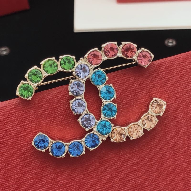 Chanel Brooches - Click Image to Close